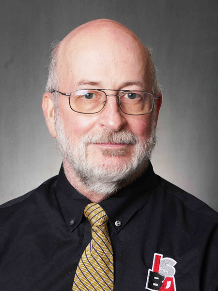 headshot of Robert Stwalley