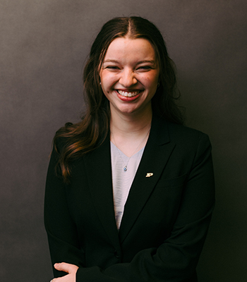 Photo of Carissa MaryLyn Mollet.