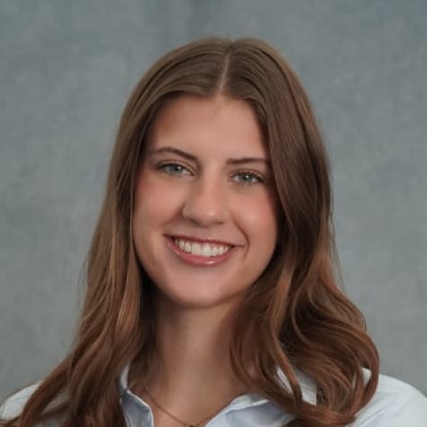 Ella Delvecchio Profile