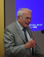 Prof. Sozen giving his speech