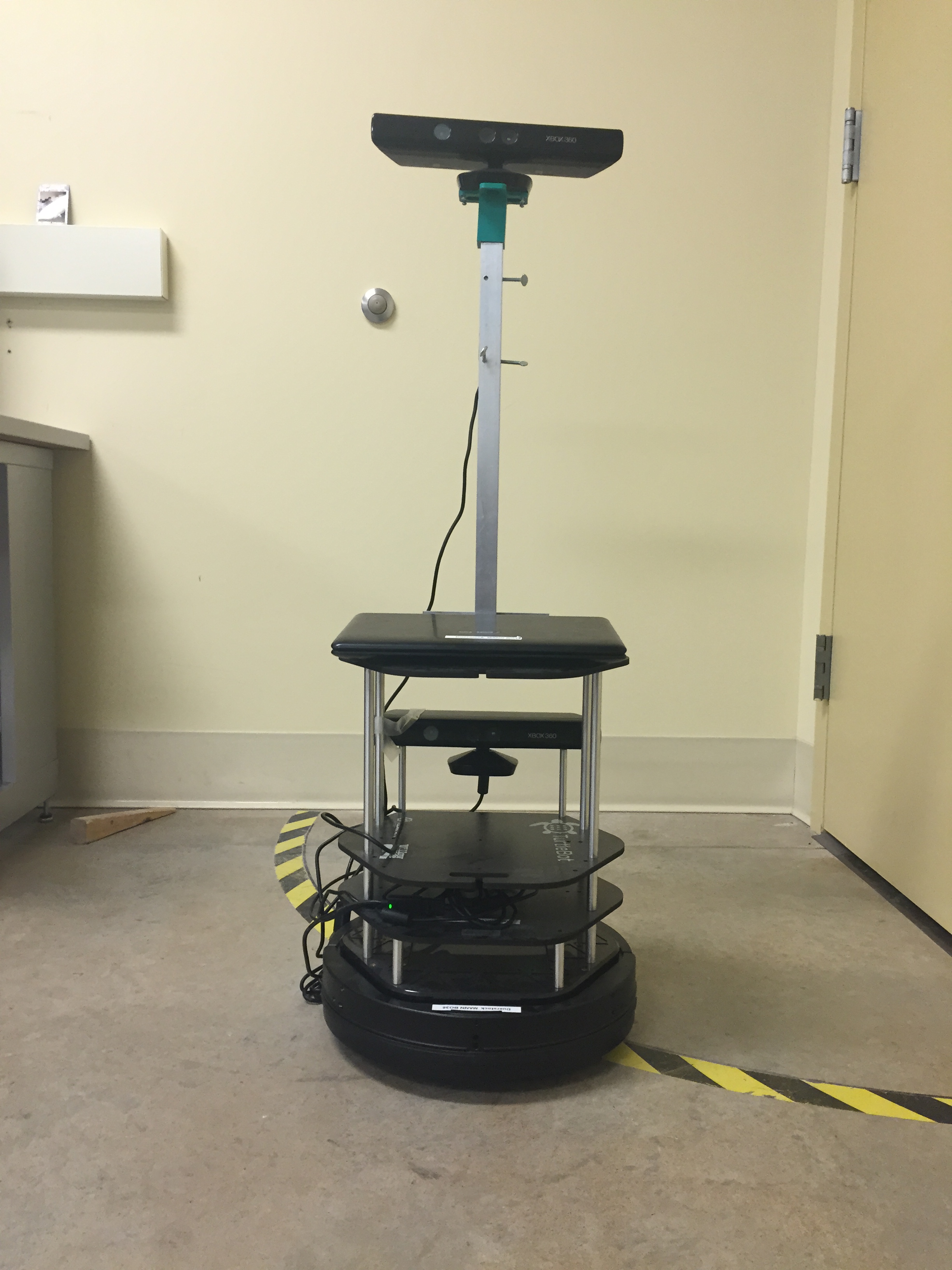 Photo of a mobile robot called  turtlebot