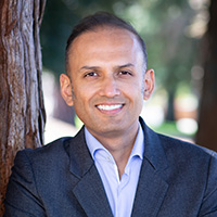 Sid Sheth headshot
