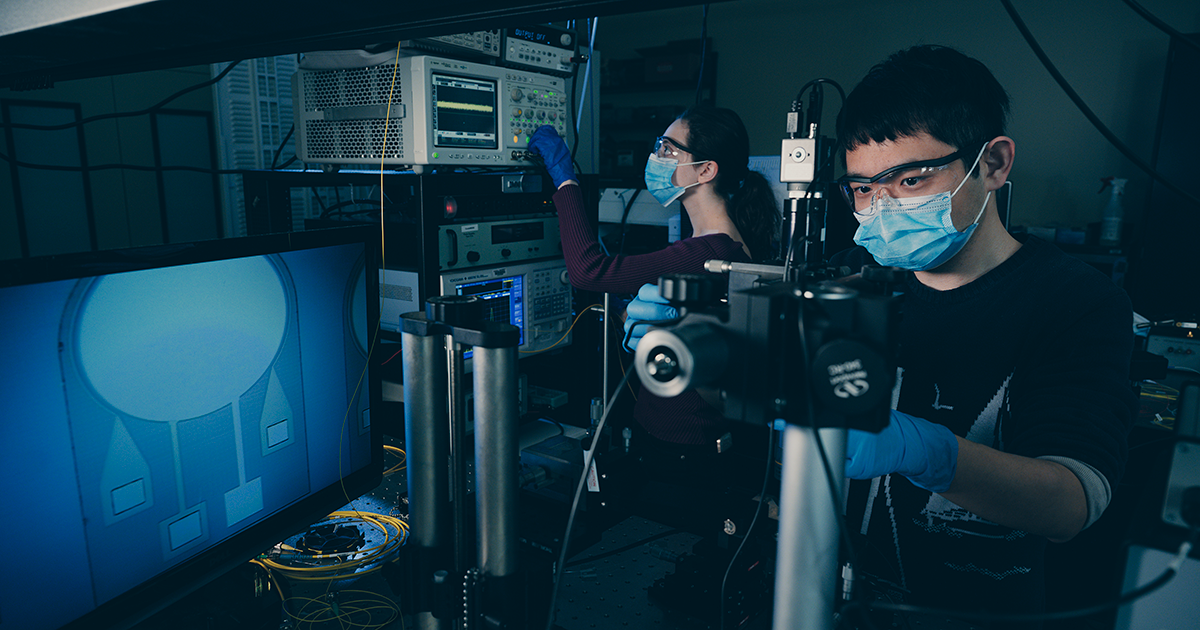 Alaina G. Attanasio and Hao Tian wokring in the lab