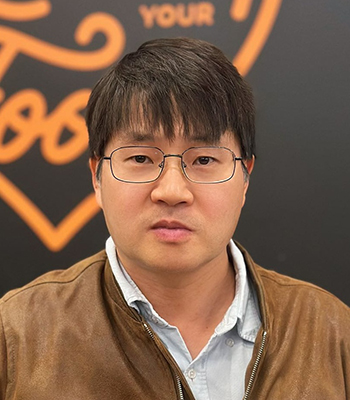 Photo of Shengwang Du.
