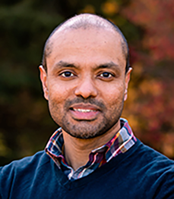 Photo of Shreyas Sundaram.