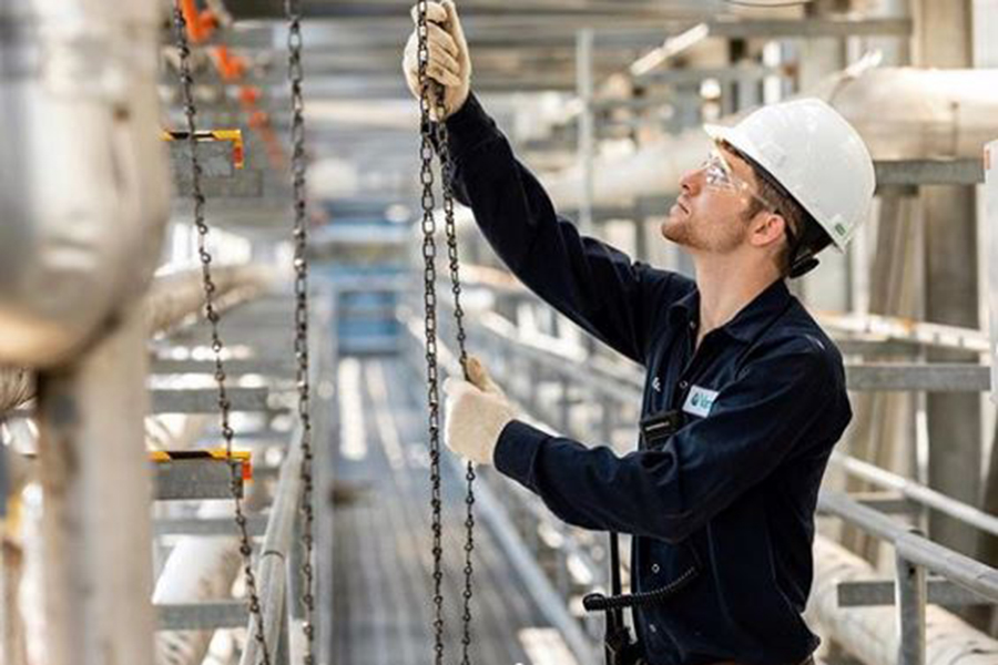 Student in hard hat