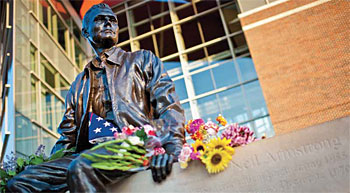Neil Armstrong's statue at the Armstrong Hall of Engineering