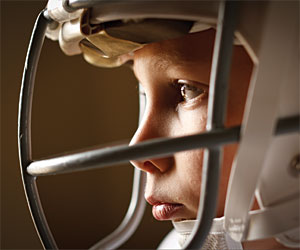 Do football helmets help much to prevent brain damage?