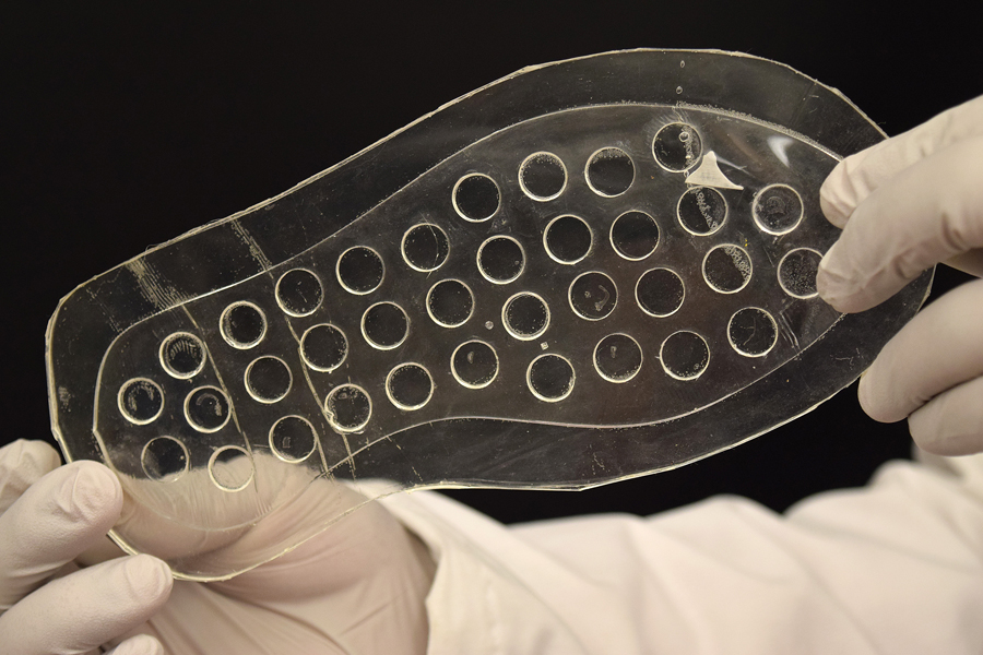 A new shoe insole technology could help diabetic ulcers heal better while walking.