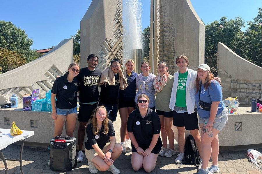 Group of students at the engineering fountain