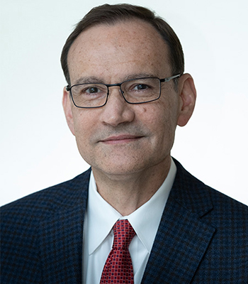 Photo of Fabio Ribeiro.