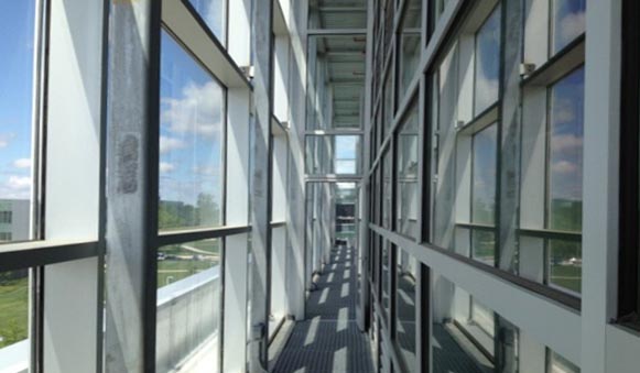 Facades in Living Labs