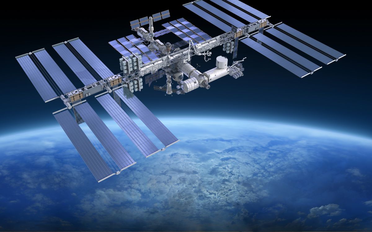 Aircraft or aerospace engineering technology