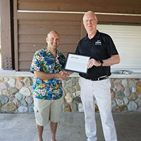 Maj Glenn Peterson, USAF receiving award