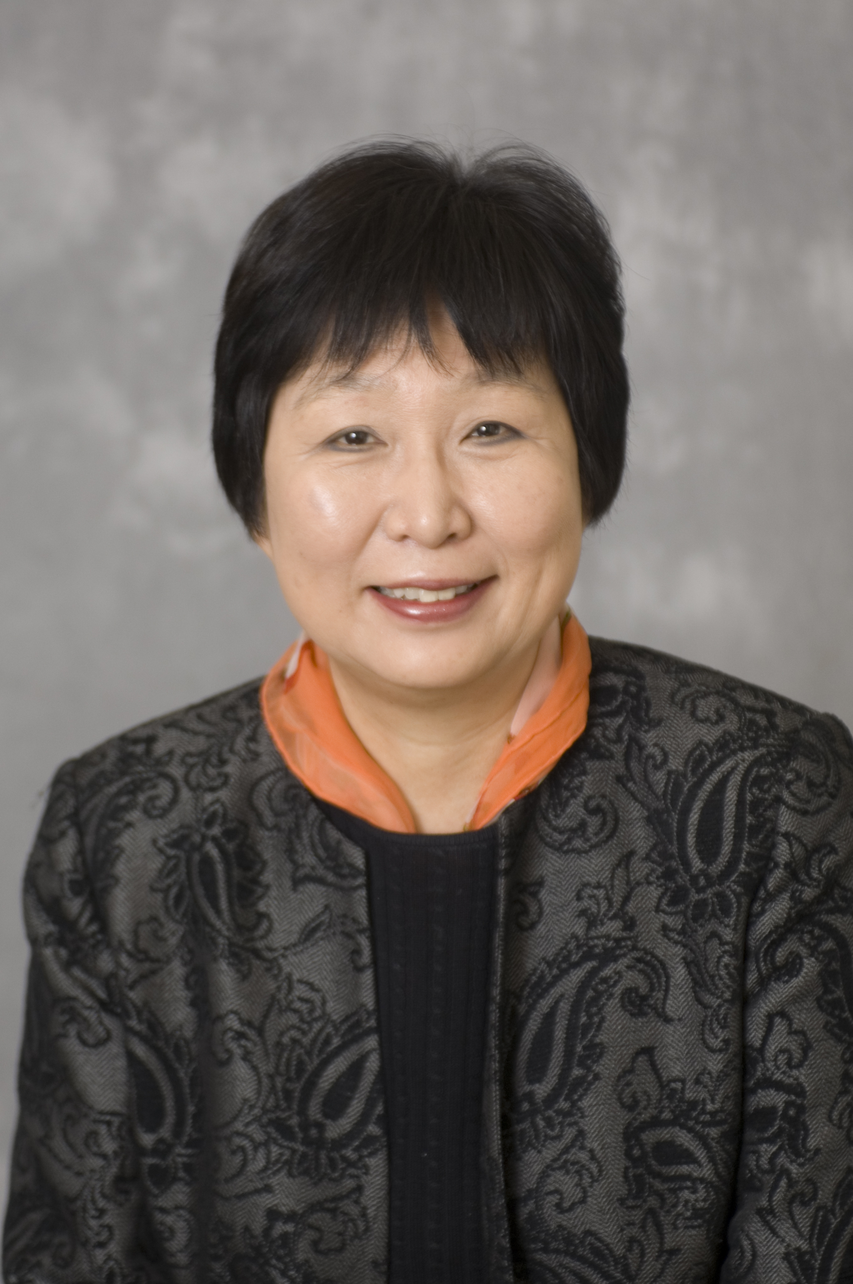 Nien-Hwa Linda  Wang 