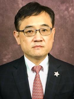 Takashi Hibiki