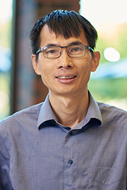 Photo of Junfei Li