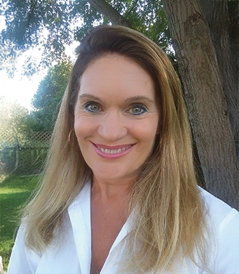 Cyndi  Lynch 