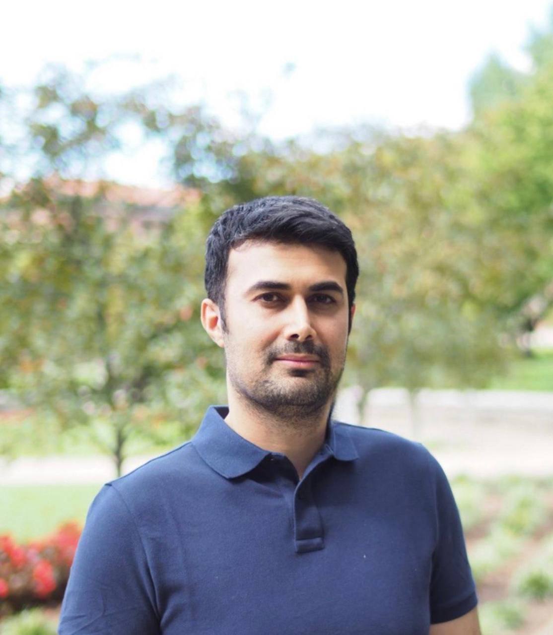 Ali  Mashhadian 