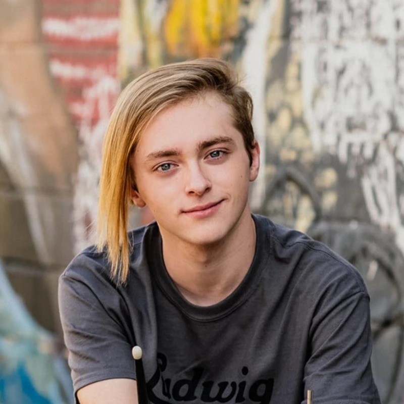 Brett Castongia