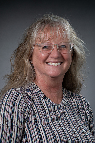Lisa  Jones 