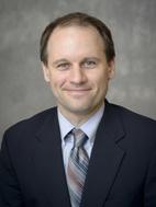 Headshot of Andrew Whelton