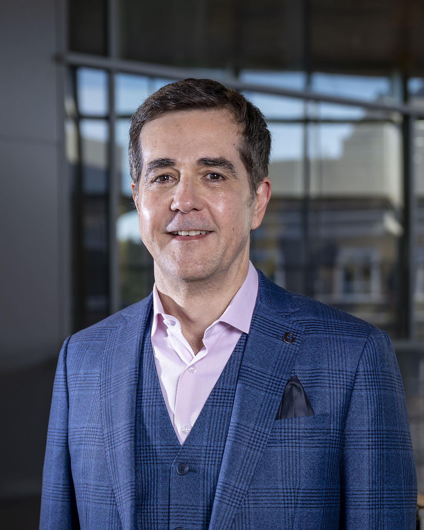 Headshot of Guillermo Paniagua-Perez