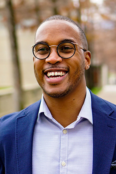 Darius  Elliott (BSCMPE '16) 