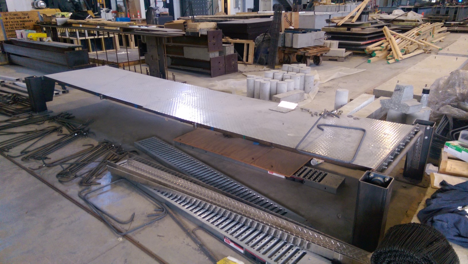 Cable-stayed Experimental Model