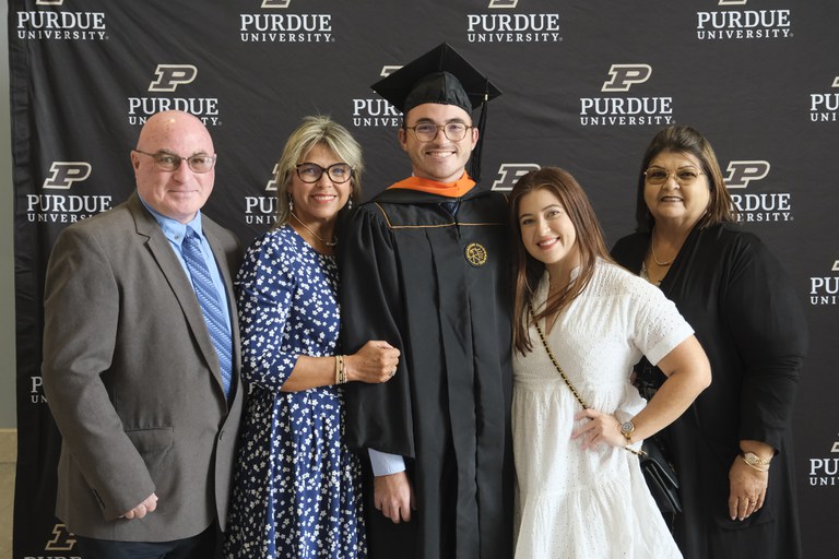 Purdue online civil engineering master's graduate from Aruba, who earned his degree while working full time, plans to leverage it for a dream job