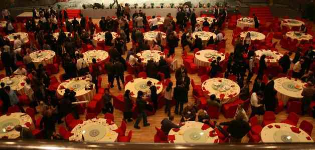  * Banquet Dinner and Shows * 